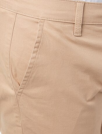 Pantalón chino