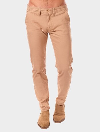 Pantalón chino