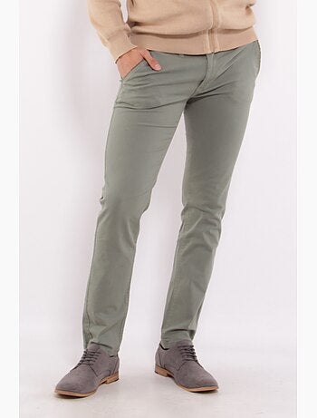 Pantalón chino