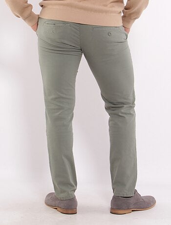 Pantalón chino