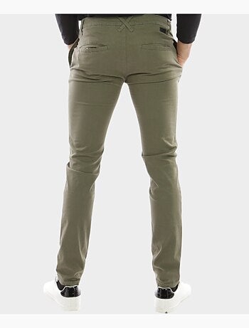 pantalón chino