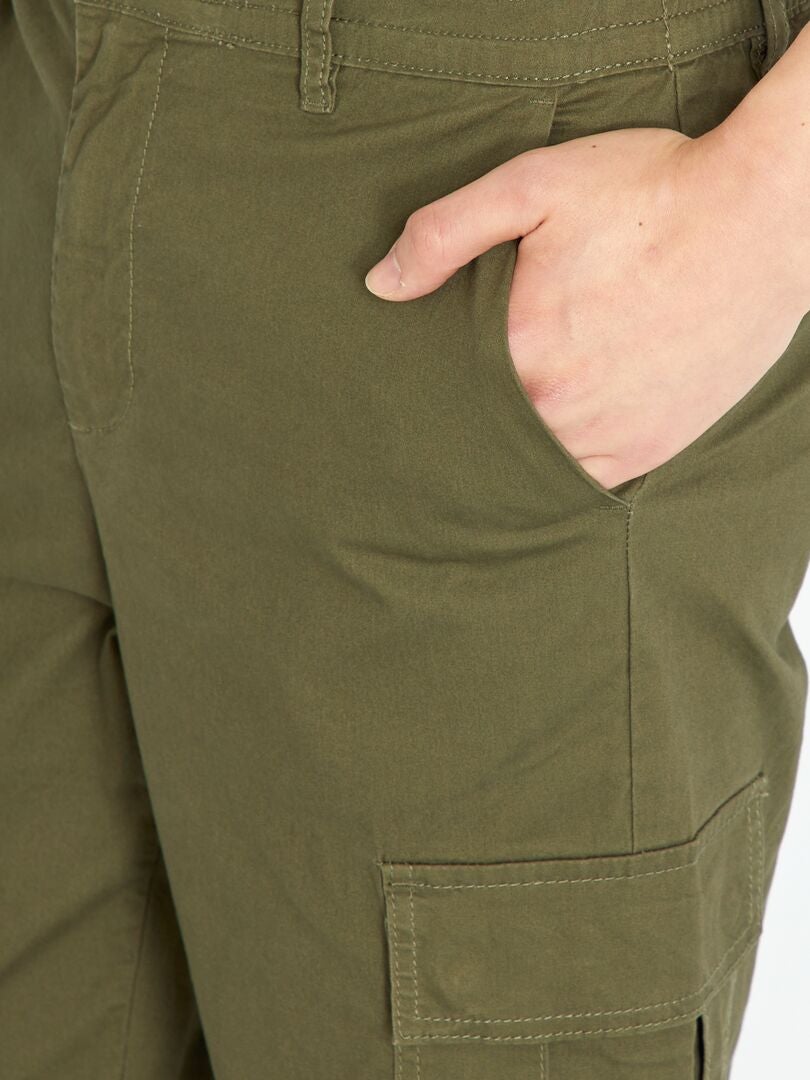 Pantalón chino con bolsillos cargo KAKI - Kiabi