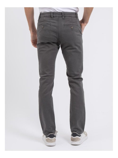 Pantalón chino coupe ajustée VALBACOL - Kiabi Pantalón chino coupe ajustée VALBACOL - Kiabi