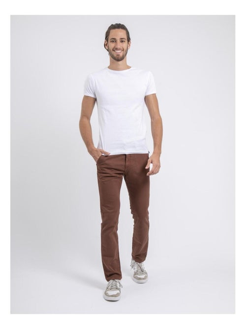 Pantalón chino coupe ajustée VALBACOL - Kiabi Pantalón chino coupe ajustée VALBACOL - Kiabi