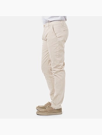 Pantalón chino