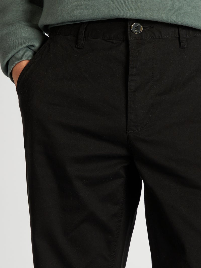 Pantalón chino de algodón elástico L34 NEGRO - Kiabi