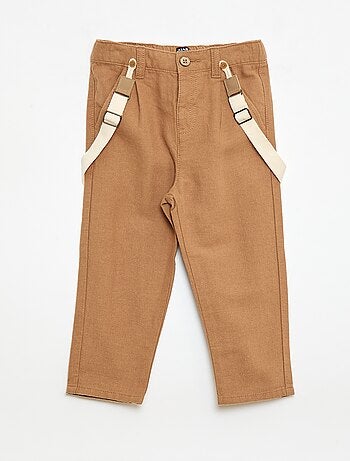 Pantalón chino de lino mezclado con tirantes