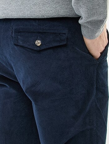 Pantalón chino de pana corte estándar