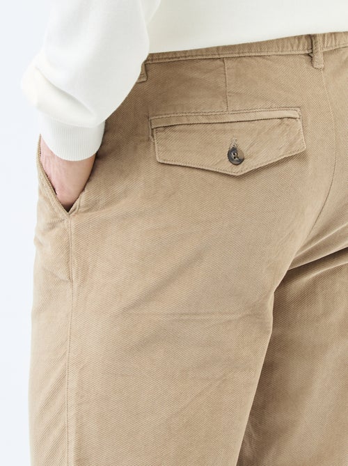 Pantalón chino de pana corte estándar - Kiabi