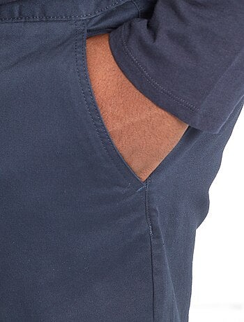 Pantalón chino de sarga elástico fitted - Kiabi