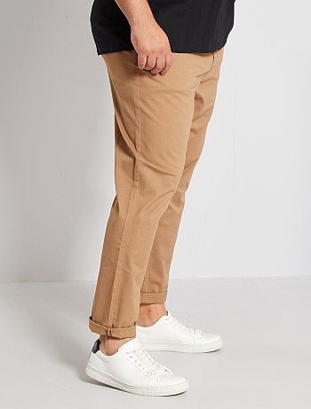 Pantalón chino de sarga elástico fitted - Kiabi