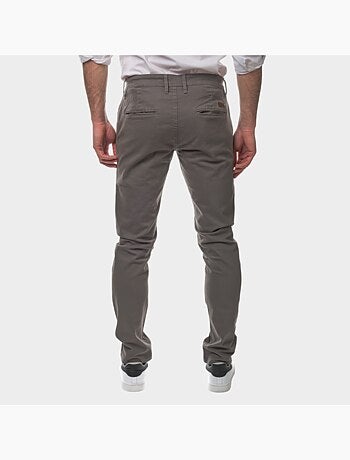 pantalón chino