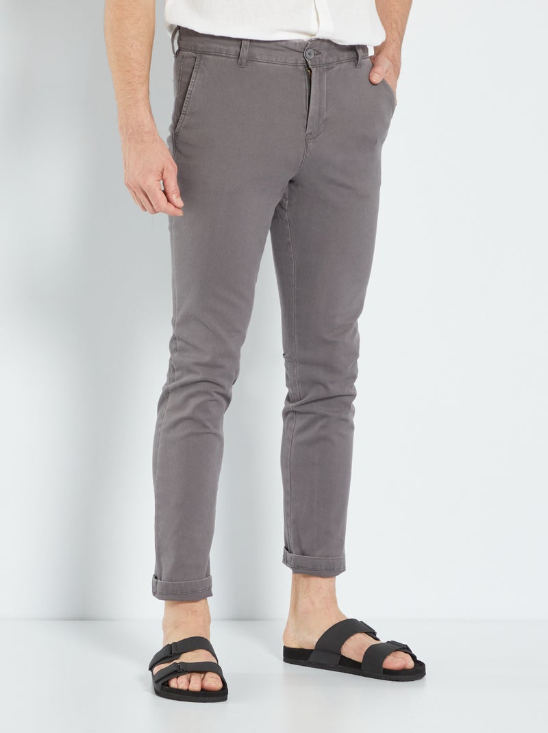 Pantalón chino GRIS - Kiabi