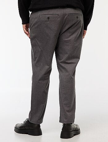 Pantalón chino liso de algodón elástico