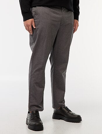 Pantalón chino liso de algodón elástico