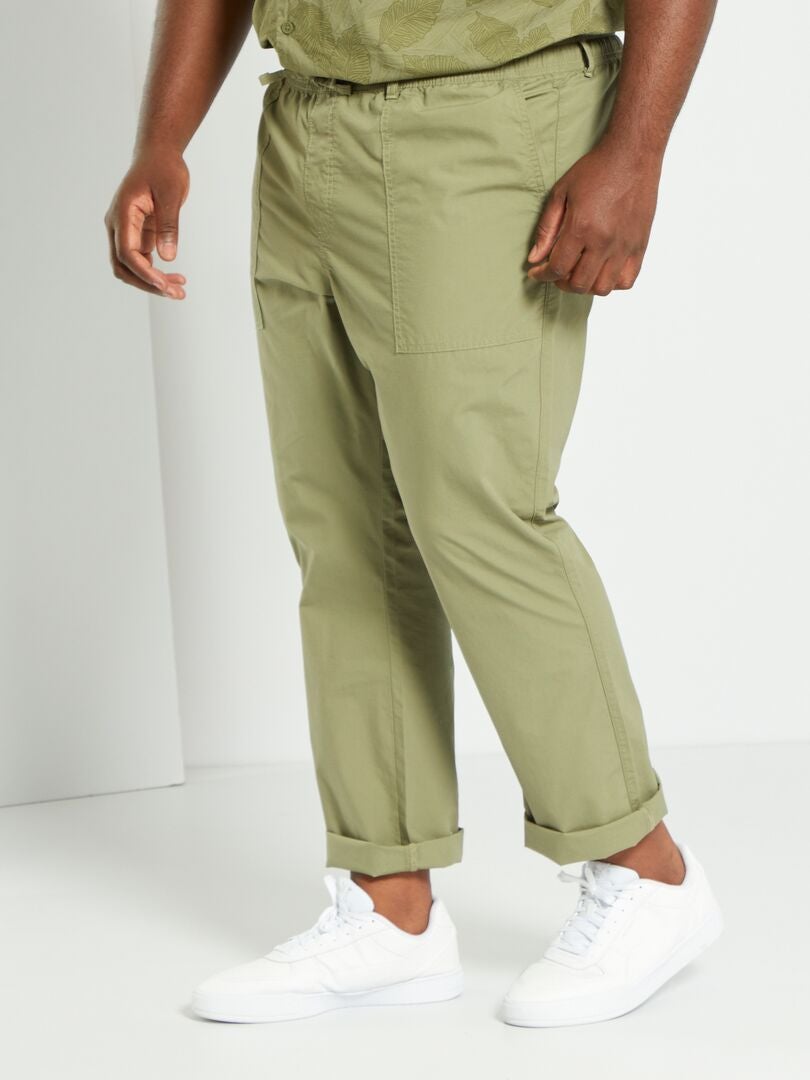 Pantalón chino liso verde liquen - Kiabi