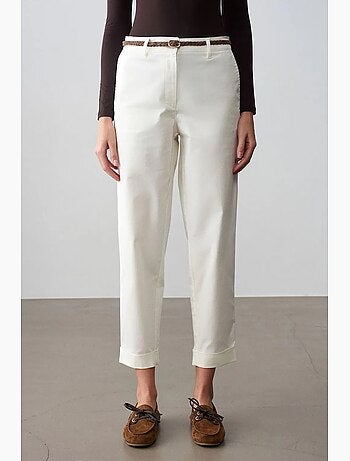 Pantalón chino recto con cinturón gabardina dilvin
