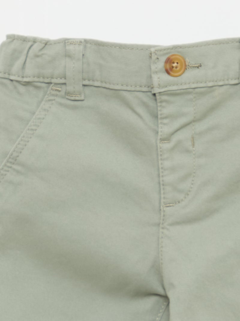 Pantalón chino recto de algodón elástico Verde - Kiabi