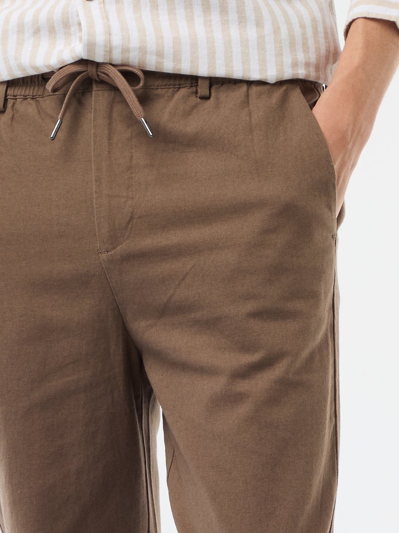 Pantalón chino regular de lino mezclado Marron - Kiabi