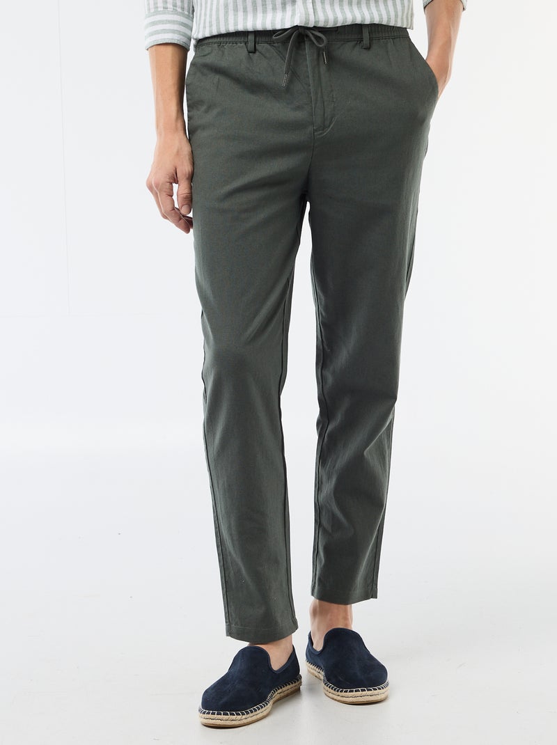 Pantalón chino regular de lino mezclado Verde - Kiabi