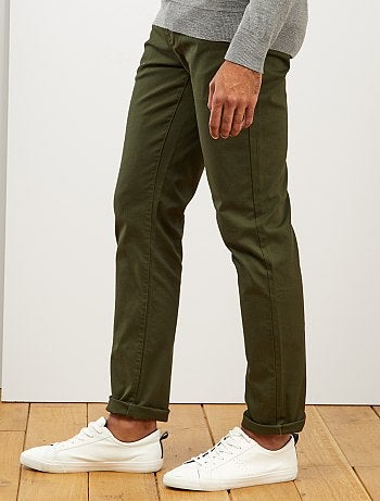 Hombre talla S-XXL - Pantalón chino regular de punto de piqué - Kiabi