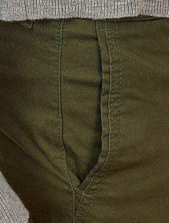 Hombre talla S-XXL - Pantalón chino regular de punto de piqué - Kiabi