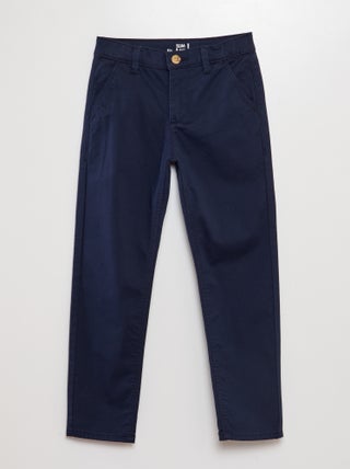 Pantalón chino slim