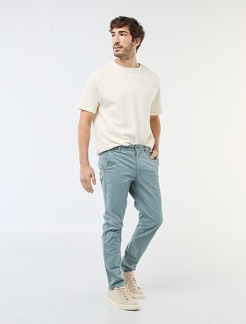 Pantalón chino slim