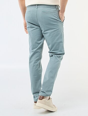 Pantalón chino slim