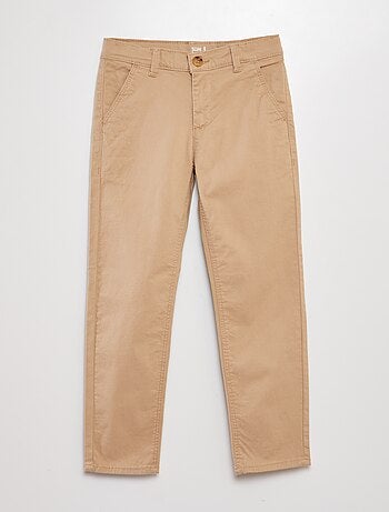 Pantalón chino slim