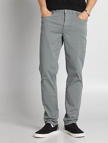 Pantalón chino slim con 5 bolsillos - L32