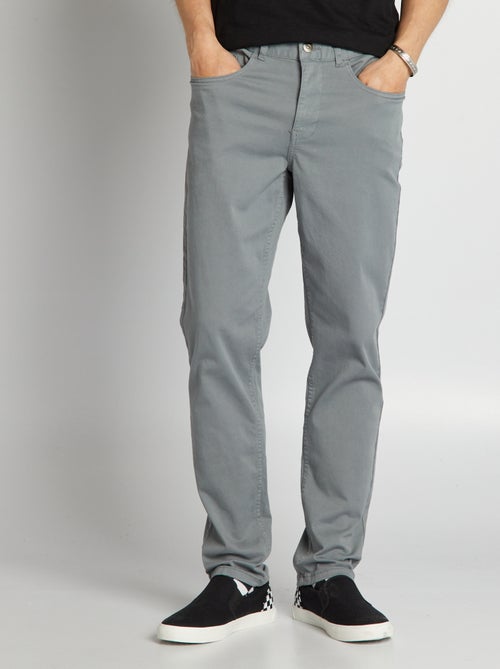 Pantalón chino slim con 5 bolsillos - L32 - Kiabi