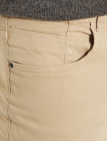 Pantalón chino slim con 5 bolsillos - L32