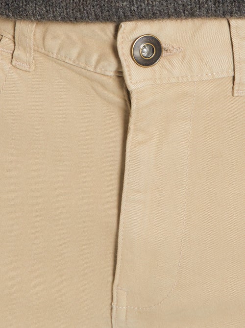 Pantalón chino slim con 5 bolsillos - L32 - Kiabi Pantalón chino slim con 5 bolsillos - L32 - Kiabi