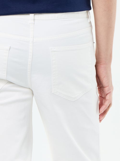 Pantalón chino slim con 5 bolsillos - L32 - Kiabi