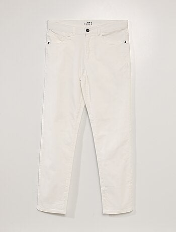 Pantalón chino slim con 5 bolsillos - L32