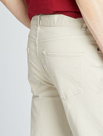 Pantalón chino slim con 5 bolsillos - L32