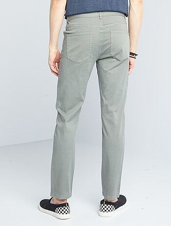 Pantalón chino slim con 5 bolsillos - L32