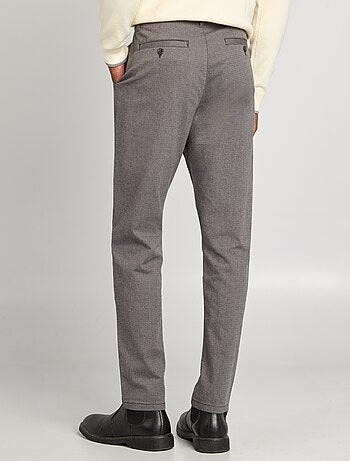 Pantalón chino slim