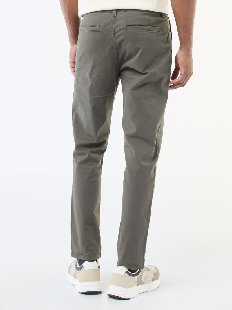 Pantalón chino slim L30 Kaki - Kiabi