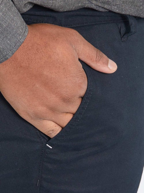 Pantalón chino slim L30 - Kiabi