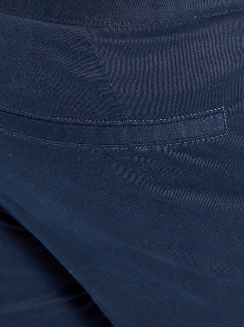 Pantalón chino slim L34 azul - Kiabi