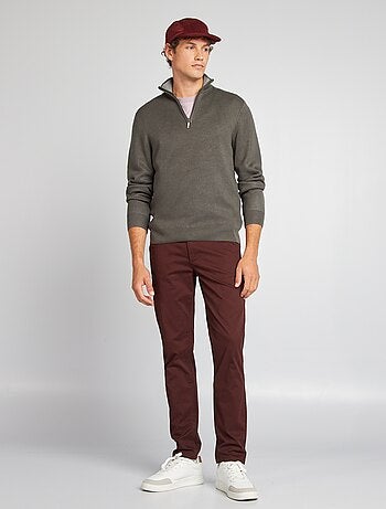 Pantalón chino slim