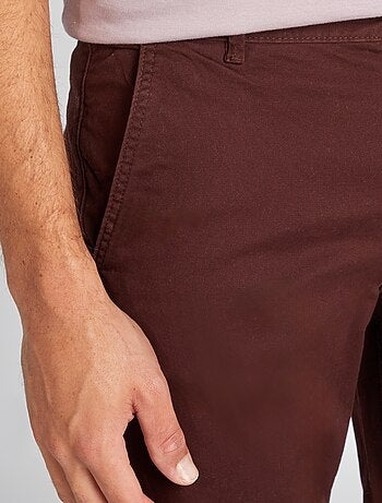 Pantalón chino slim