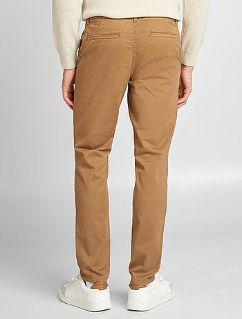 Pantalón chino slim