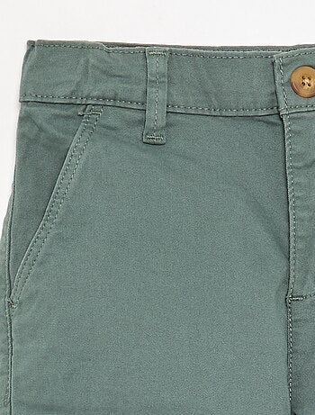 Pantalón chino slim