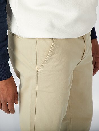 Pantalón chino slim