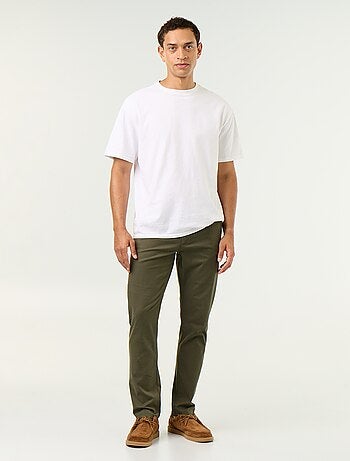 Pantalón chino slim