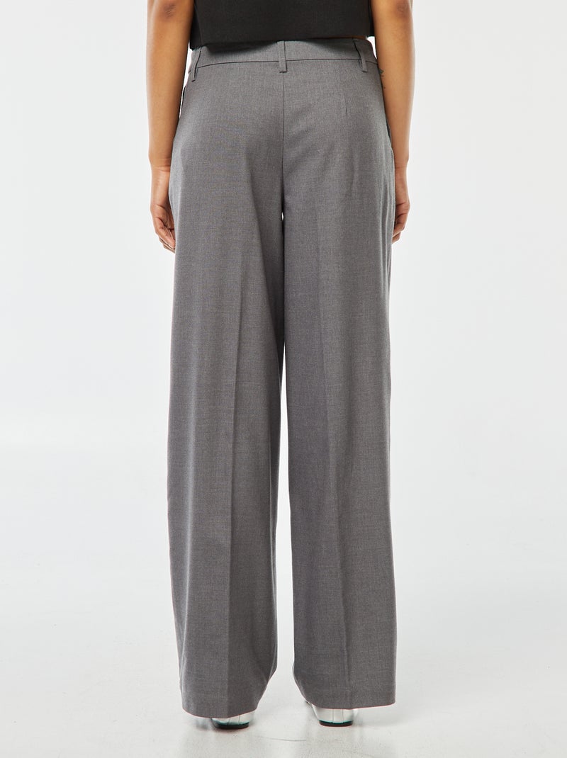 Pantalón city ancho con pinzas Gris - Kiabi