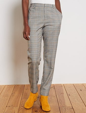 Pantalón city con corte recto - Kiabi